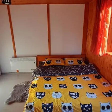 Holiday home Casuta Dintre Brazi - - 2 *