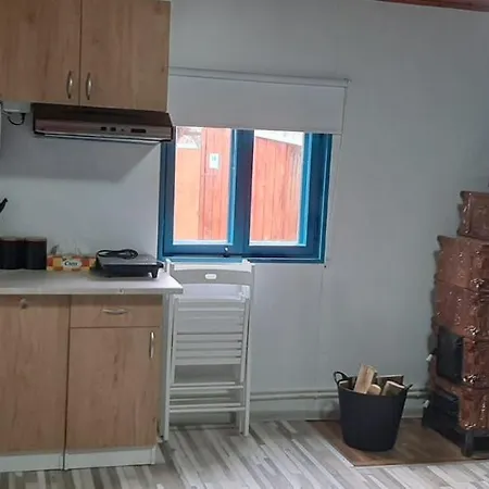 Holiday home Casuta Dintre Brazi - - 2