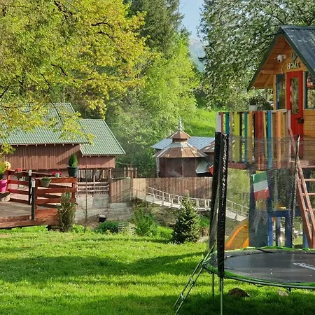 Casuta Dintre Brazi - - 2 Holiday home Valea Doftanei
